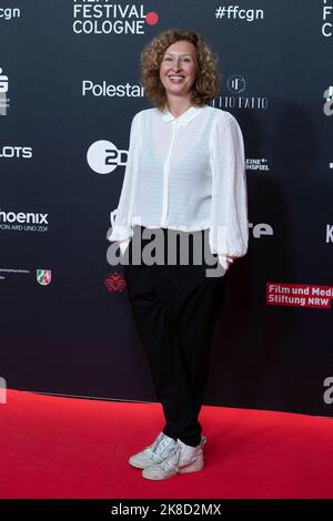 Köln, Deutschland. 22. Oktober 2022. Regie Nana NEUL Red Carpet Red Carpet Show Anreise Fotoausstellung für den Film TOECHTER beim Filmfestival Köln 2022 in Köln 22. Oktober 2022 Quelle: dpa/Alamy Live News Stockfoto