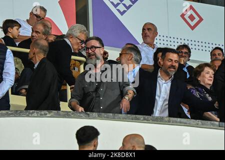 Florenz, Italien. 22. Oktober 2022. Der italienische Sänger Marco Masini im Stadion von Florenz während des ACF Fiorentina vs Inter - FC Internazionale, italienische Fußballserie A Spiel in Florenz, Italien, Oktober 22 2022 Quelle: Independent Photo Agency/Alamy Live News Stockfoto