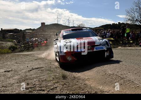 Katalonien, Spanien. 22. Oktober 2022. Kalle ROVANPERÃ&#x84;, Jonne HALTTUNEN, TOYOTA GAZOO RACING Credit: Independent Photo Agency/Alamy Live News Stockfoto