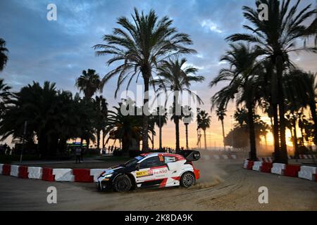 Katalonien, Spanien. 22. Oktober 2022. Takamoto KATSUTA, Aaron JOHNSTON, TOYOTA GAZOO RACING Credit: Independent Photo Agency/Alamy Live News Stockfoto