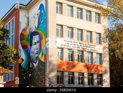 Julio Palencia Tubao spanischer Diplomat und humanitäres Wandbild am spanischen Gymnasium in Sofia, Bulgarien, EU Stockfoto