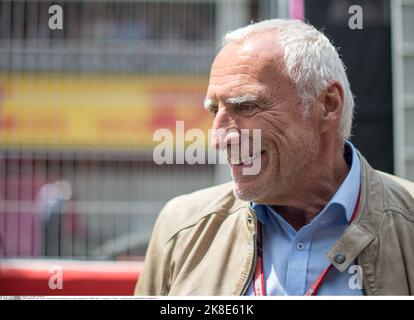 Barcelona, Montmelo, Spanien. 13.. Mai 2018. Dietrich Mateschitz, CEO, (Eigentümer von Red Bull) Barcelona, Montmelo, Circuit de Catalunya 2018 am 13.. MAI F1, Formel 1, Formel 1, - gebührenpflichtige Abbildung, Copyright © ATP Vincent MIGNOTT (MIGNOTT Vincent /ATP/SPP) Kredit: SPP Sport Pressefoto. /Alamy Live News Stockfoto