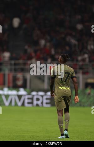 Rafael Leao von AC Mailand während des Fußballspiels der Serie A 2022/23 zwischen AC Mailand und AC Monza im Giuseppe Meazza Stadium, Mailand, Italien am 22. Oktober Stockfoto