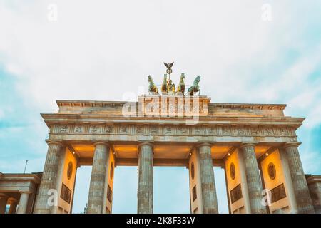 Brandenburger Tor bei Nacht, Berlin, Deutschland Stockfoto