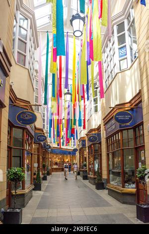 Sanderson Arcade, Bridge Street, Morpeth, Northumberland, England, Vereinigtes Königreich Stockfoto