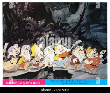 Die sieben Zwerge in WALT DISNEYS SCHNEEWITTCHEN UND DIE SIEBEN ZWERGE 1937 Supervising Director DAVID HAND Geschichte Jacob und Wilhelm Grimm Walt Disney Productions Stockfoto