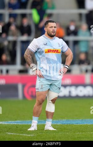 Eccles, Großbritannien. 23. Oktober 2022. Sam Riley #16 von Harlekins während des Spiels der Gallagher Premiership Sale Sharks vs Harlekins im AJ Bell Stadium, Eccles, Großbritannien, 23.. Oktober 2022 (Foto von Steve Flynn/News Images) in Eccles, Großbritannien am 10/23/2022. (Foto von Steve Flynn/News Images/Sipa USA) Quelle: SIPA USA/Alamy Live News Stockfoto