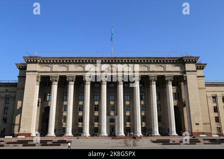 International School of Economics, Kasachisch-Britische Technische Universität, Tole Bi Street, Almaty, Region Almaty, Kasachstan, Zentralasien Stockfoto