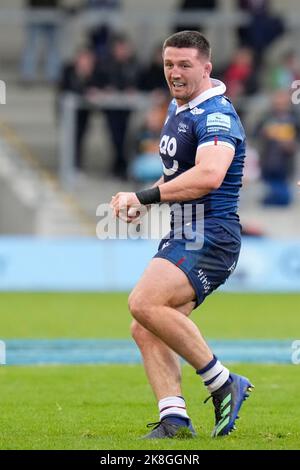 Eccles, Großbritannien. 23. Oktober 2022. Tom Curry #7 of Sale Sharks während des Spiels der Gallagher Premiership Sale Sharks vs Harlekins im AJ Bell Stadium, Eccles, Großbritannien, 23.. Oktober 2022 (Foto von Steve Flynn/News Images) in Eccles, Großbritannien am 10/23/2022. (Foto von Steve Flynn/News Images/Sipa USA) Quelle: SIPA USA/Alamy Live News Stockfoto