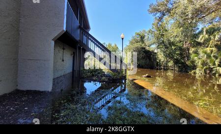 Orlando, Oktober 2 2022 - Verwüstete Nachbarschaftsflutung durch Überschwemmungen durch den Orkan1 Ian Central Florida Stockfoto