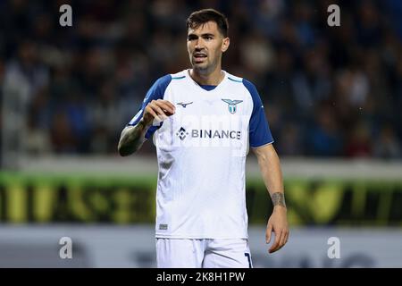 Bergamo, Italien. 23. Oktober 2022. Alessio Romagnoli von SS Lazio Gesten während Atalanta BC gegen SS Lazio, italienische Fußballserie Ein Spiel in Bergamo, Italien, Oktober 23 2022 Kredit: Unabhängige Fotoagentur/Alamy Live News Stockfoto