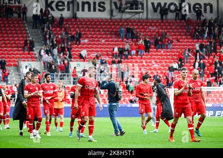 Toby Alderweireld aus Antwerpen zeigt am Sonntag, 23. Oktober 2022, am 14. Tag der ersten Division der belgischen Meisterschaft 2022-2023, eine Niederlage nach einem Fußballspiel zwischen dem Royal Antwerp FC und KRC Genk. BELGA FOTO TOM GOYVAERTS Stockfoto