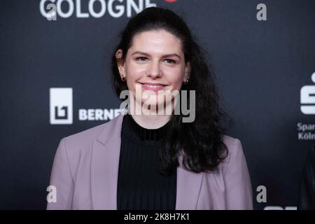 Köln, Deutschland. 23. Oktober 2022. Sarah SCHYGULLA Red Carpet Red Carpet Show Anreise Fotoausstellung zum FILMSOUND VON KÖLN beim Filmfestival Köln 2022 in Köln 23. Oktober 2022 XCUT: Credit: dpa/Alamy Live News Stockfoto