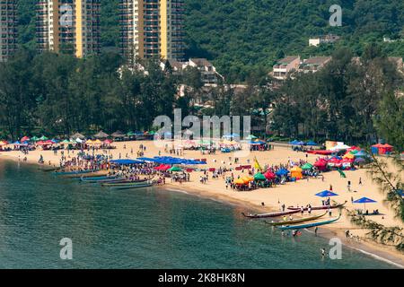 Das Drachenbootfest am Tai Pak Beach, Discovery Bay, Lantau Island, Hongkong, 2017 Stockfoto