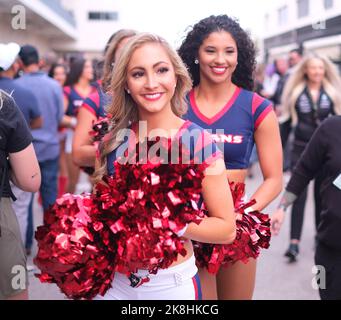 Austin, TX, USA. 23. Oktober 2022. 23. Okt 2022: Houston Texans Cheerleaders während des Formel 1 Aramco United States Grand Prix in Austin, TX. Jason Pohuski/BMR (Bildquelle: © Jason Pohuski/BMR via ZUMA Press Wire) Stockfoto