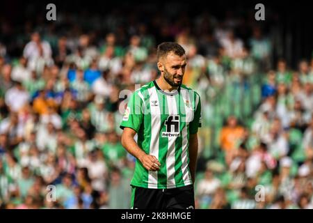 SEVILLA, SPANIEN - 23. OKTOBER: Germán Pezzella von Real Betis Balompie während des Spiels zwischen Real Betis Balompie und Atletico de Madrid CF von La Liga Santander am 27. August 2022 in Mestalla in Valencia, Spanien. (Foto von Samuel Carreño/PxImages) Stockfoto