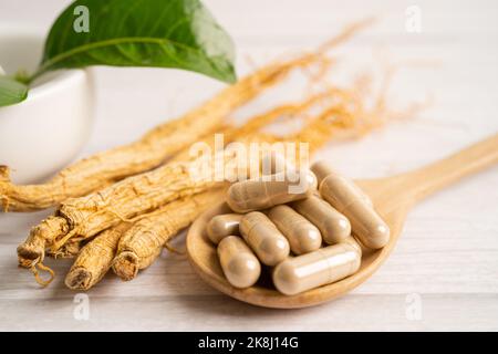 Ginseng, getrocknetes Gemüsekraut. Gesunde Lebensmittel berühmte Exportnahrungsmittel in Korea Land. Stockfoto