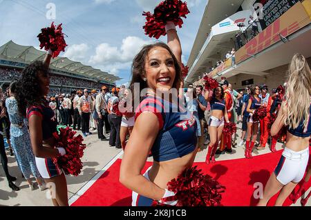 Austin, Texas, USA. 23. Oktober 2022: Houston Texans Cheerleaders in Aktion beim Grand Prix Finale der Vereinigten Staaten, Circuit of the Americas. Austin, Texas. Mario Cantu/CSM Kredit: CAL Sport Media/Alamy Live News Stockfoto