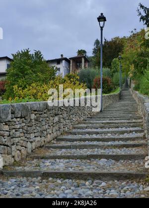 Mittelalterliche Steintreppe 'Scorlazzino' in Bergamo, Lombardei Italien Stockfoto