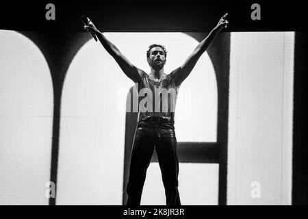 22. Oktober 2022, Italien: Marco Mengoni bei einem Konzert im Palazzo dello Sport in Rom. (Bild: © Stefano Cappa/Pacific Press via ZUMA Press Wire) Stockfoto