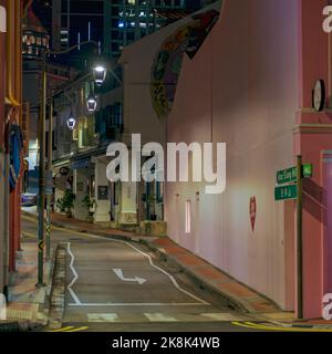 Ein Bild am Berg von Ann Siang Hill, Singapur, aufgenommen bei Nacht Stockfoto