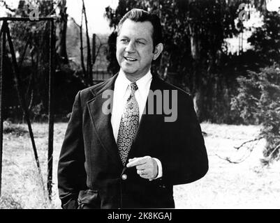 DONALD O'CONNOR Co-Host / Sprecher auf dem MGM Studios Lot in THAT'S UNTERHALTUNG! 1974 Regisseur / Autor / Produzent JACK HALEY Jr. Musik Henry Mancini Executive Producer Daniel Melnick Metro Goldwyn Mayer Stockfoto