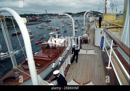 Kristiansand 19910627. - 1991. Juni. Satups an Bord des königlichen Schiffes "Norway" zwischen Grimstad und Arendal. Foto: Lise Åserud / NTB Stockfoto