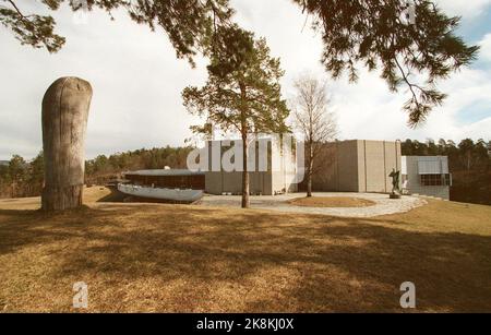 Høvik November 1998: Archivfoto vom April 1997 vom Henie Onstad Art Center in Høvikodden, wo am Montagabend ein Feuer auf dem Dach gemeldet wurde. Foto: Bjørn Sigurdsøn, NTB Plus / NTB Stockfoto