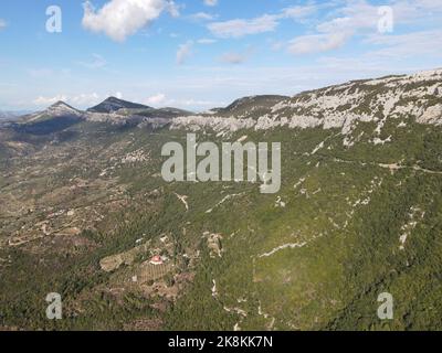 Gola di Gorropu. Berühmte und beeindruckende Schlucht in den Bergen von Sardegna, Italien. Wandernationalpark. Stockfoto