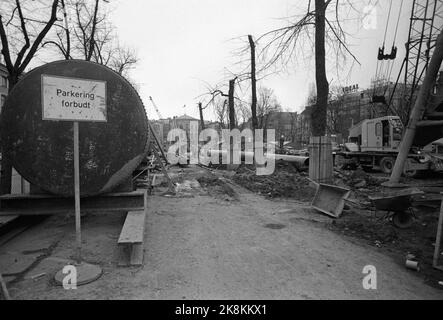 Oslo 7. April 1973. Die U-Bahn wird von der Ostbahn zum Nationaltheater ausgebaut. Es wird eine neue Station in Egertovet, Downtown Station. Hier von Karl Johansgate. Foto: Current / NTB Stockfoto