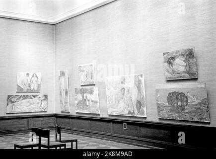 Oslo 19450709. Munch-Ausstellung in der Nationalgalerie. Edvard Munchs Gemälde. Foto: Maaland / NTB Stockfoto