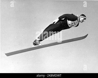 Oslo 19640315. Das Holmenkoll-Rennen. Bjørn Wirkola Norwegische Skispringer in Aktion. Foto: NTB / NTB Stockfoto