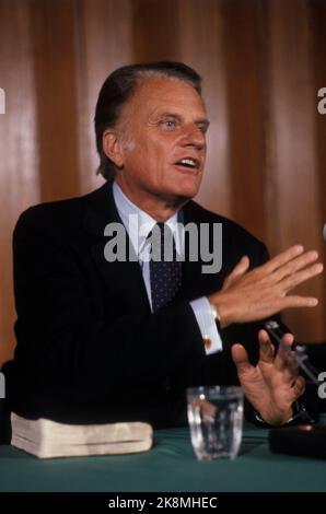 Oslo 19780921. Der amerikanische Evangelist Billy Graham auf der Pressekonferenz während des Besuches in Norwegen sprach er während des Review Meetings im Ullevaal Stadium mit 20.000 Menschen. Foto Bjørn Sigurdsøn / NTB / NTB Stockfoto