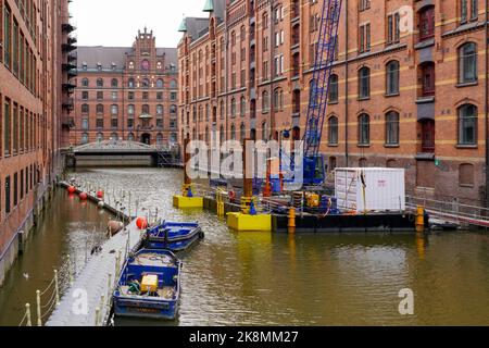 Die Hamburger Speicherstadt ist der weltweit größte historische Lagerhauskomplex im Hamburger Hafen. Eingeschrieben in das UNESCO-Weltkulturerbe. Stockfoto