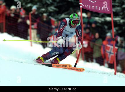 Kvitfjell 19940217. Die Olympischen Winterspiele im Lillehammer Alpine-Super-G, Männer. Atle Skårdal in Aktion. Foto: Tor Richardsen / NTB Stockfoto