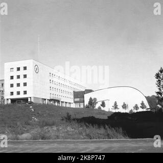 Oslo 194512. Das neue Broadcasting House (Norwegian National Broadcasting) in Marienlyst ist fertiggestellt. Neue Räumlichkeiten und neue technische Hilfsmittel stellen den Programmflügel bereit. Hier sehen wir das Äußere des neuen Rundfunkhauses. Foto: Leif Ørnelund Current / NTB Stockfoto