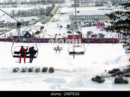 Kvitfjell 19940217. Die Olympischen Winterspiele im Skigebiet Lillehammer Kvitfjell. Super g, Männer. Blick vom Sessellift auf den Bahnhof. Foto: Jan Greve / NTB Stockfoto