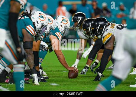 Miami Gardens, Florida, USA. 23. Oktober 2022. 23.. Oktober 2022 Pittsburgh Steelers vs Miami Dolphins in Miami Gardens, FL. Jake Mysliwczyk/BMR (Bild: © Jake Mysliwczyk/BMR über ZUMA Press Wire) Stockfoto