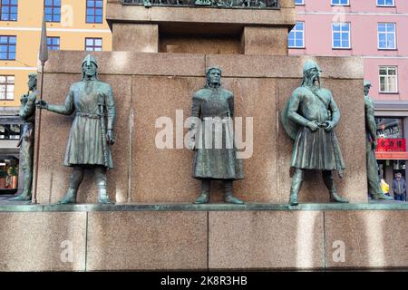 Eine Nahaufnahme des bronzenen Matrosendenkmals in Bergen, Norwegen Stockfoto