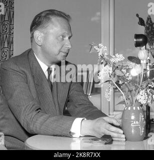 Oslo 19580614. UN-Generalsekretär Dag Hammarskjøld ist zum ersten Mal als Gast der Regierung in Norwegen zu Gast. Foto: SV. Børretzen Aktuell / NTB Stockfoto