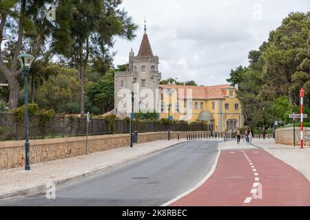 Eine Landschaft über dem Condes de Castro Guimaraes Museum im Flussgebiet von Cascais, Portugal Stockfoto