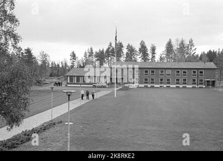 Sørmarka, Oppegård 19671021 die LO-Schule auf Sørmarka in Oppegård. Foto; Sverre A. Børretzen / Aktuell / NTB Stockfoto