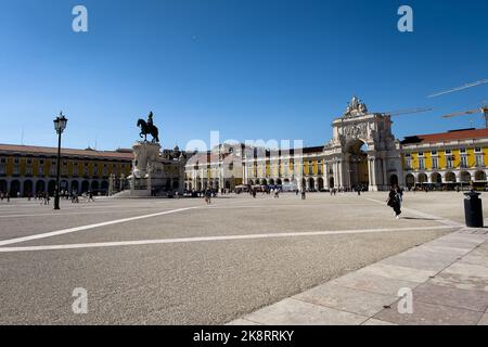 Praca do Comercio und Statue von König Jose I. Stockfoto