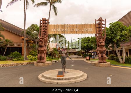 Laie, Oahu, Honolulu, Hawaii - 5. 2022. April: Polynesian Cultural Center in Golden Hour. Stockfoto