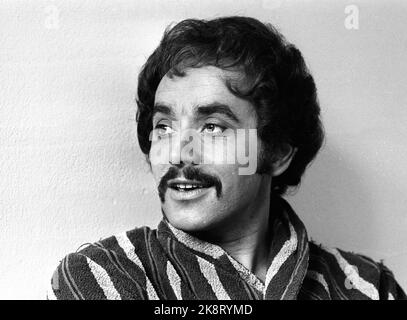 Bærum 12. April 1969. Filmaufnahme auf Jar des Films 'Heaven and Hell', der über Jugend und Drogen handelt. Hier spielt per tofte das sanfte Droge Heu, Zatek. Foto: Per Ervik / Current / NTB Stockfoto