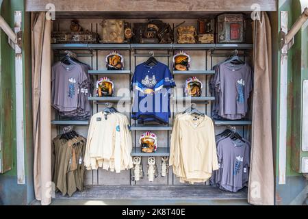 Star Wars-Merchandise zum Verkauf in Galaxy's Edge, Hollywood Studios - Walt Disney World Resort, Lake Buena Vista, Florida, USA Stockfoto