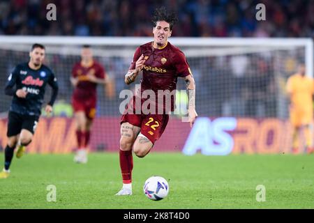 Rom, Italien. 23. Oktober 2022. Nicolo' Zaniolo von AS Roma während des Serie-A-Spiels zwischen Roma und Neapel im Stadio Olimpico, Rom, Italien am 23. Oktober 2022. Kredit: Giuseppe Maffia/Alamy Live Nachrichten Stockfoto