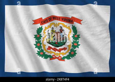 US-Staatsflagge von West Virginia mit großen Falten, die in Innenräumen unter dem Studiolicht aus der Nähe winken. Die offiziellen Symbole und Farben in Stoff Banner Stockfoto