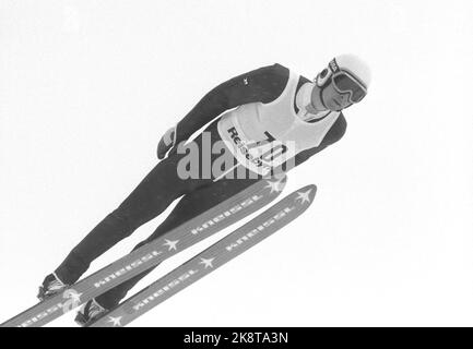 Vang 19860201. NM in Kombination, Männer. Geir Andersen in Aktion während des Sprungs-Rennens, wo er Gold in Kombination während der NM nahm. Foto: Bjørn Sigurdsøn NTB / NTB Stockfoto