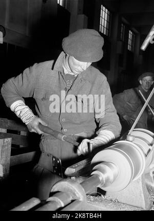 Holmestrand 1948. Die nordische Aluminiumindustrie von A/S in Holmestrand beschäftigt 550 Arbeitnehmer und 100 Beamte und beschäftigt einen großen Teil der Bevölkerung von Holmestrand. Foto: Sverre A. Børretzen / Aktuell / NTB physische Position Stockfoto